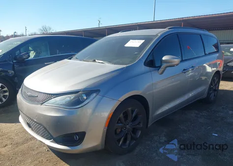 2020 Chrysler Pacifica 35Th Anniversary Touring L Plus from USA, damaged, VIN 2C4RC1EG2LR116899